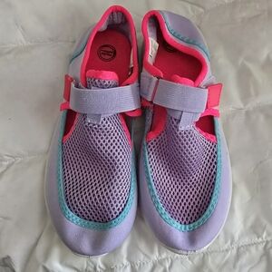 Wonder Nation Girls Water Shoes